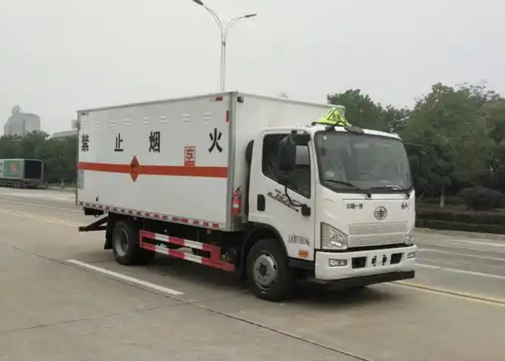 丹凤爆破器材运输车可以上高速吗？